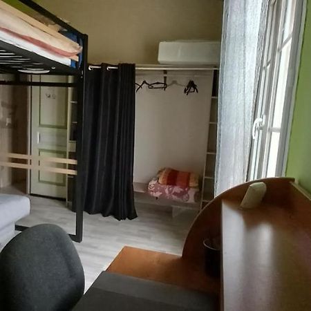 Segonzac  Chambre Familiale Dans Maison Au Calme מראה חיצוני תמונה